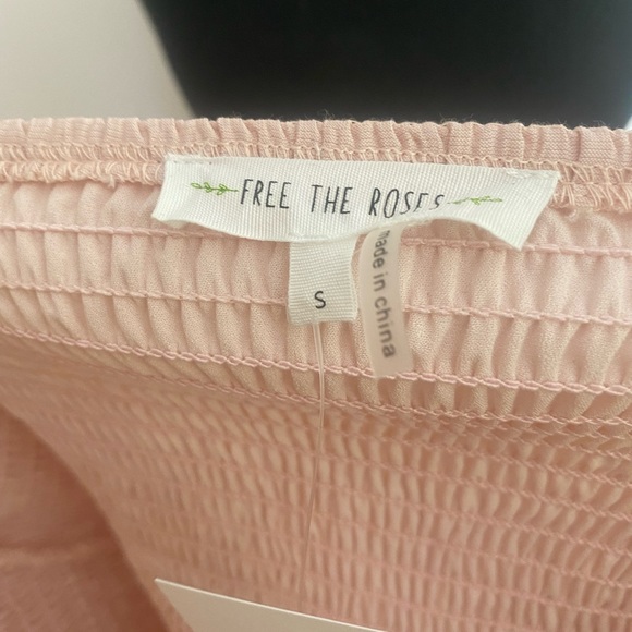 Free the Roses Pink Top - Picture 2 of 2